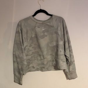 Cropped Camo Nike Crewneck